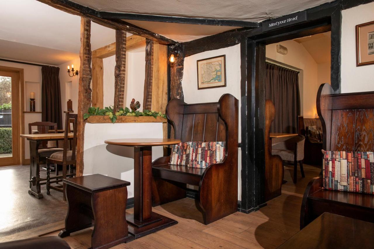 The Cock Inn Hotel Ширинг Экстерьер фото